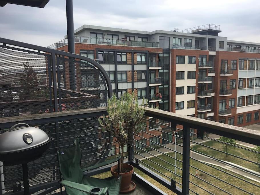 Fantastic New York Style Loft Apartment. Лондон Экстерьер фото