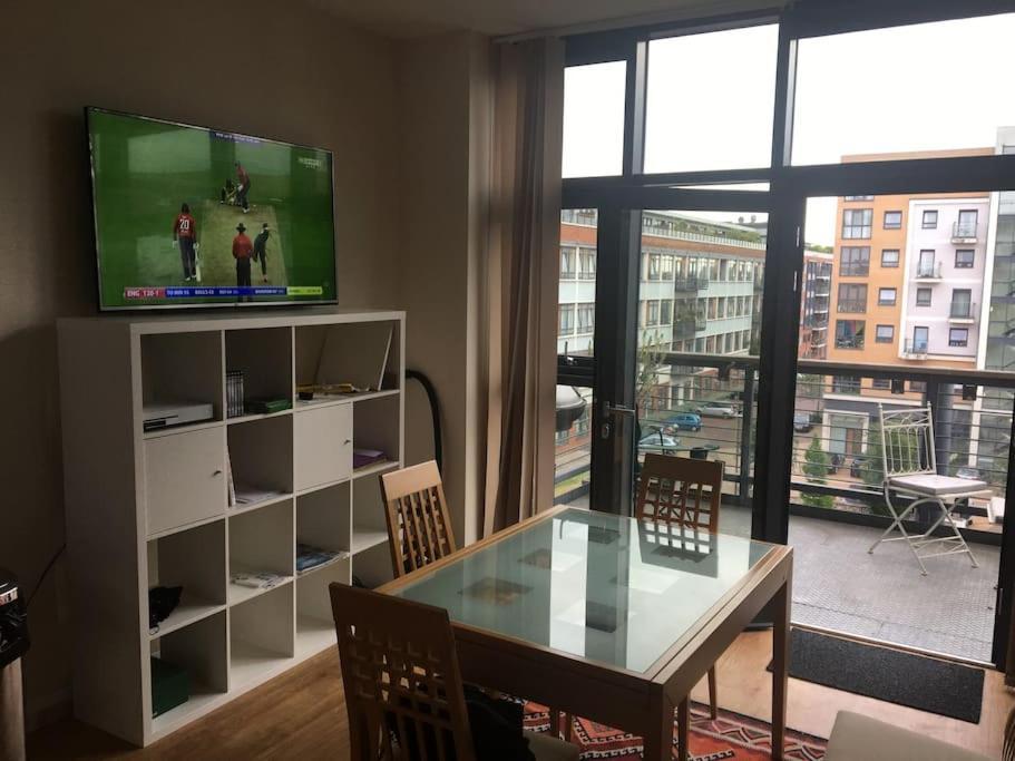Fantastic New York Style Loft Apartment. Лондон Экстерьер фото